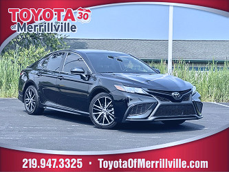 Certified Pre-Owned 2021 Toyota Camry SE 4dr Car for Sale #B6C486125 |  Toyota of Merrillville